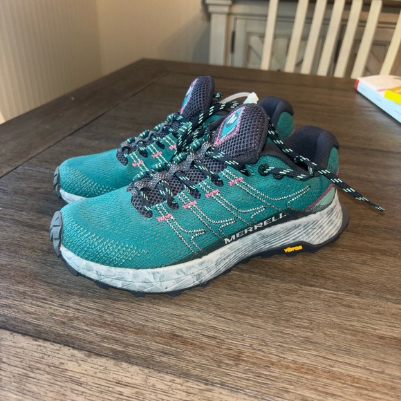 Merrell Athletic Shoes with Vibram Outsole NEW - Picture 4 of 9